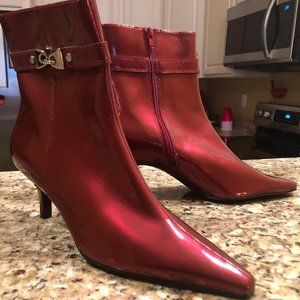 RED SHINY ANKLE BOOTS